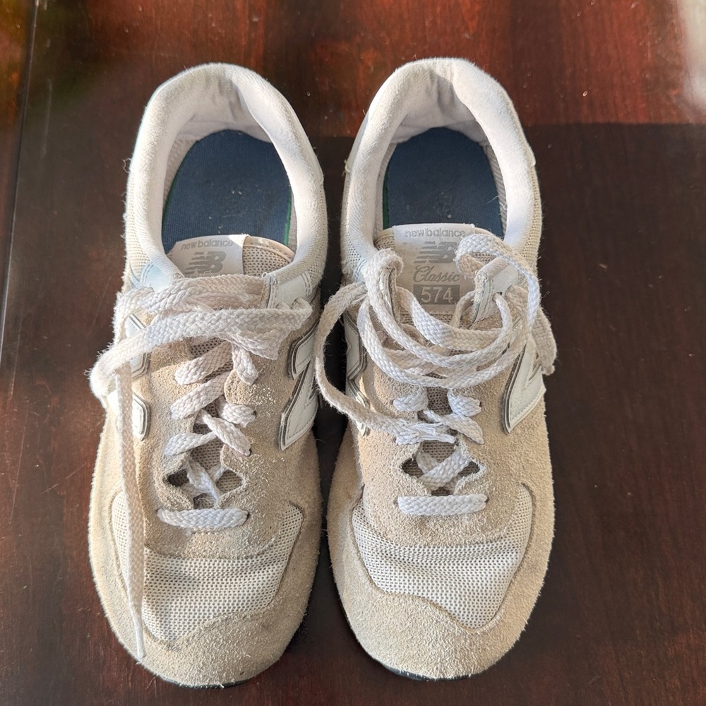 Nimbus cloud with nb white new balance 574 size 7.5m (4e) or 9w (4e) WIDE shoe